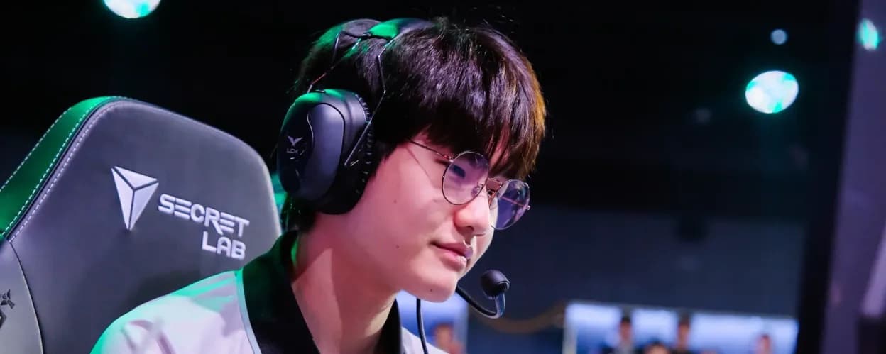 Dplus KIA reverse sweep BNK FEARX to keep Worlds 2026 hopes alive
